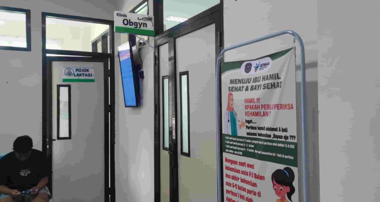 Baru Bertugas di RSUD Taman Husada, dr. Orto Apresiasi Antusiasme Pasien Periksa Kehamilan