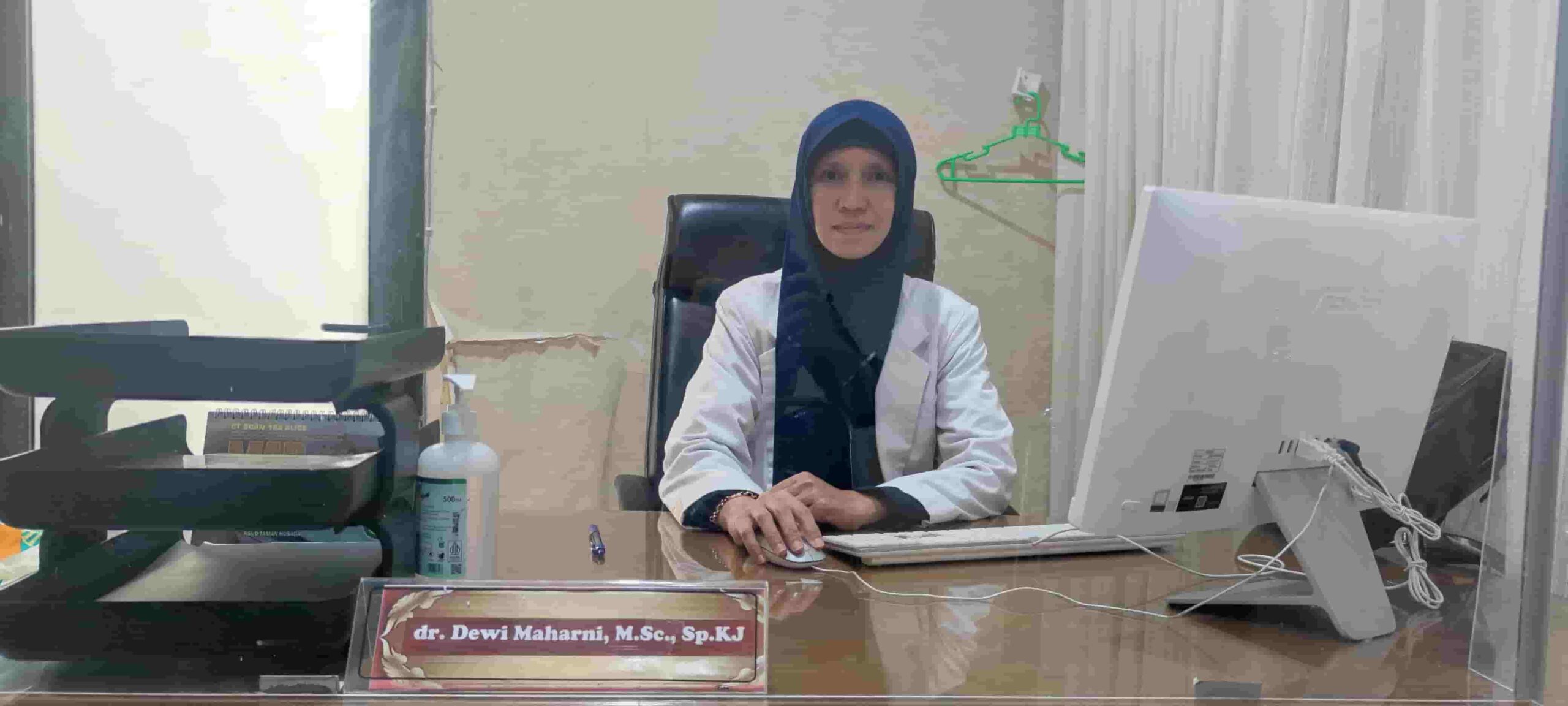 Cegah Kecanduan Miras, Dokter Psikiater RSUD Taman Husada Bontang Imbau Keluarga Jadi Garda Terdepan