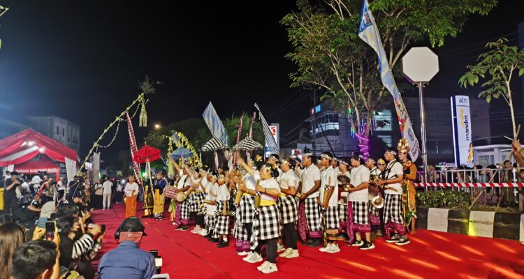 DPMPTSP Bontang dan Paguyuban Sameton Bali Tampilkan Kisah dari Timur Pulau Dewata